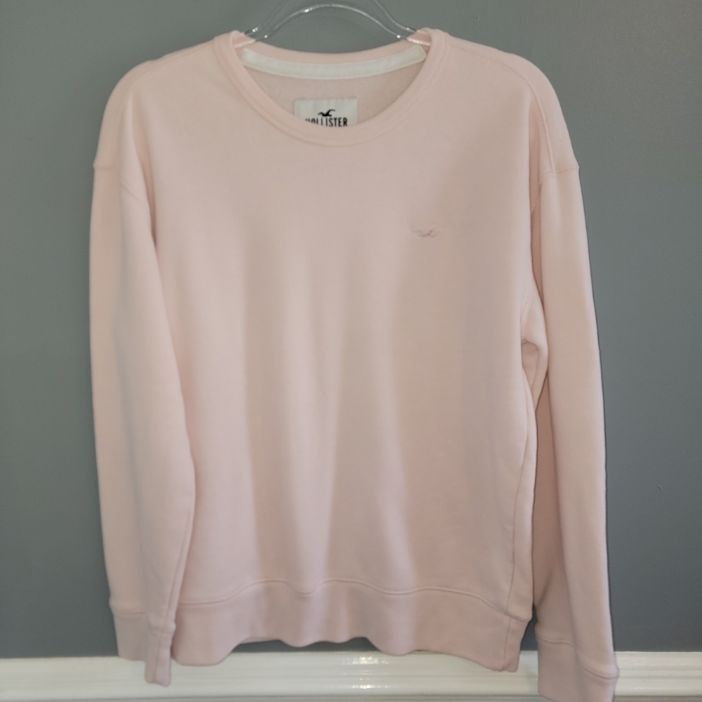 Hollister Women's Oversized Pink Sweatshirt
